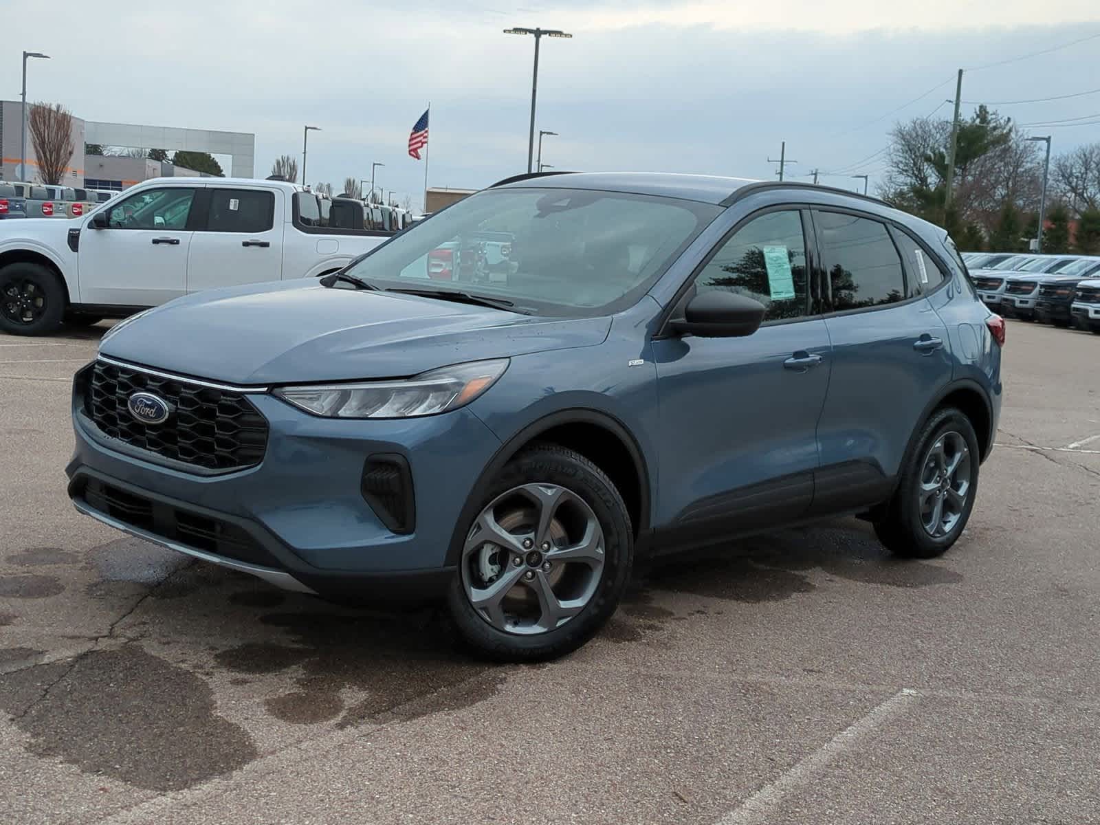 2025 Ford Escape ST-Line -
                  Waterford, MI