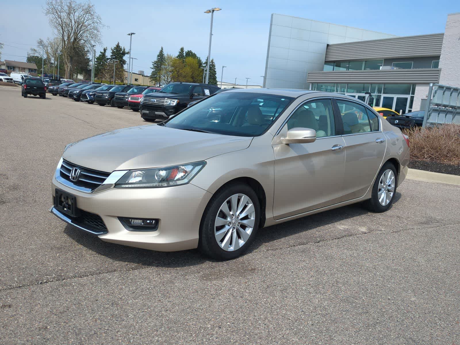 Thumbnail: 2015 Honda Accord - 4