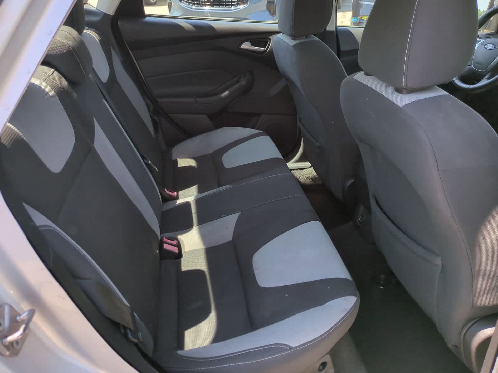 Thumbnail: 2014 Ford Focus - 21