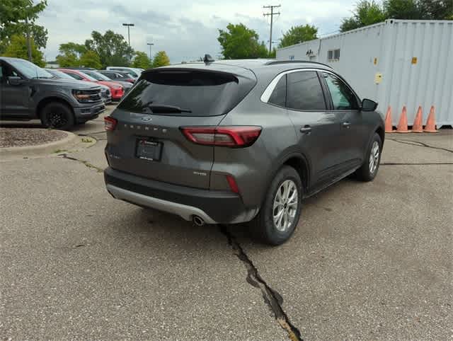 2024 Ford Escape Active 14