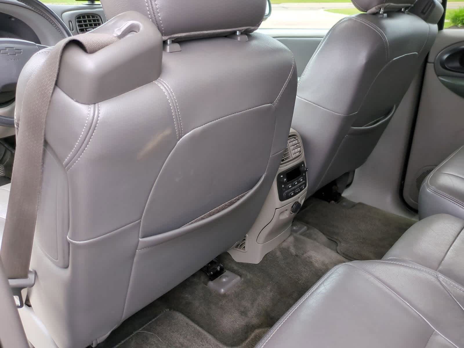Thumbnail: 2002 Chevrolet TrailBlazer - 18