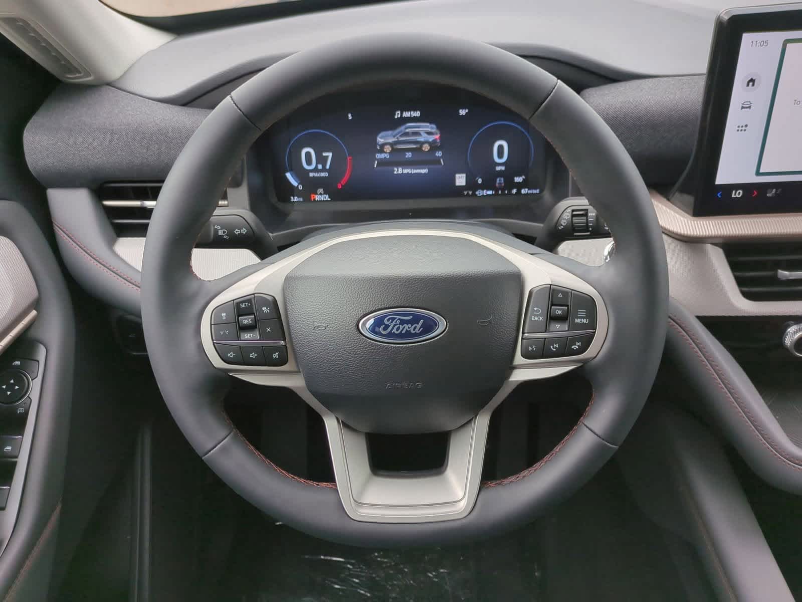 2025 Ford Explorer Active 22