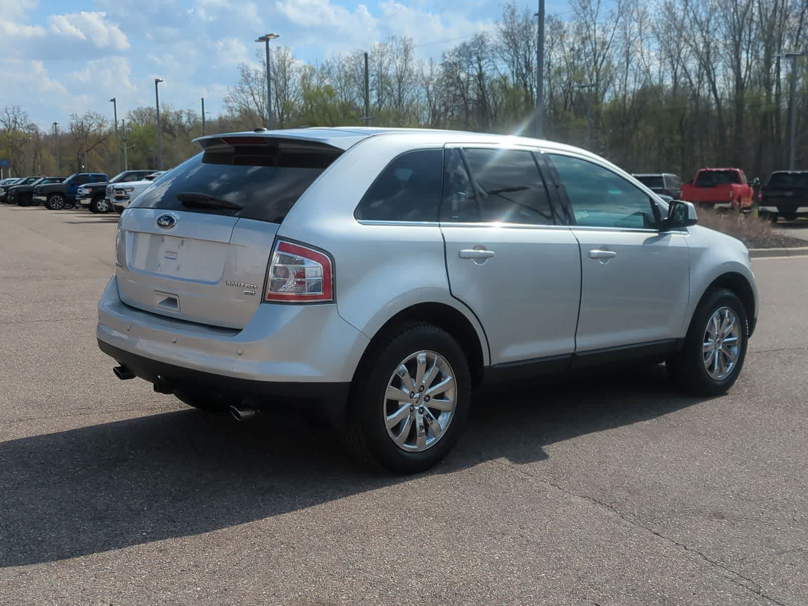 Thumbnail: 2010 Ford Edge - 8