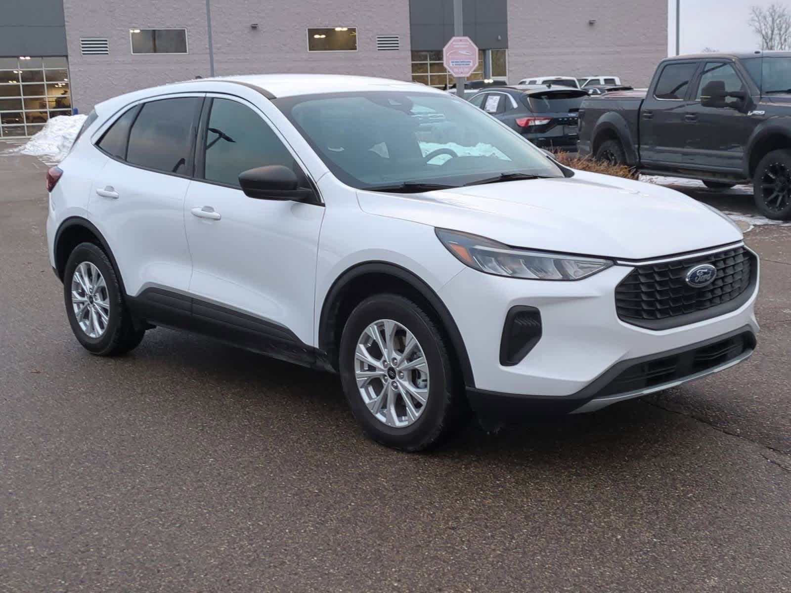 Thumbnail: 2023 Ford Escape - 2