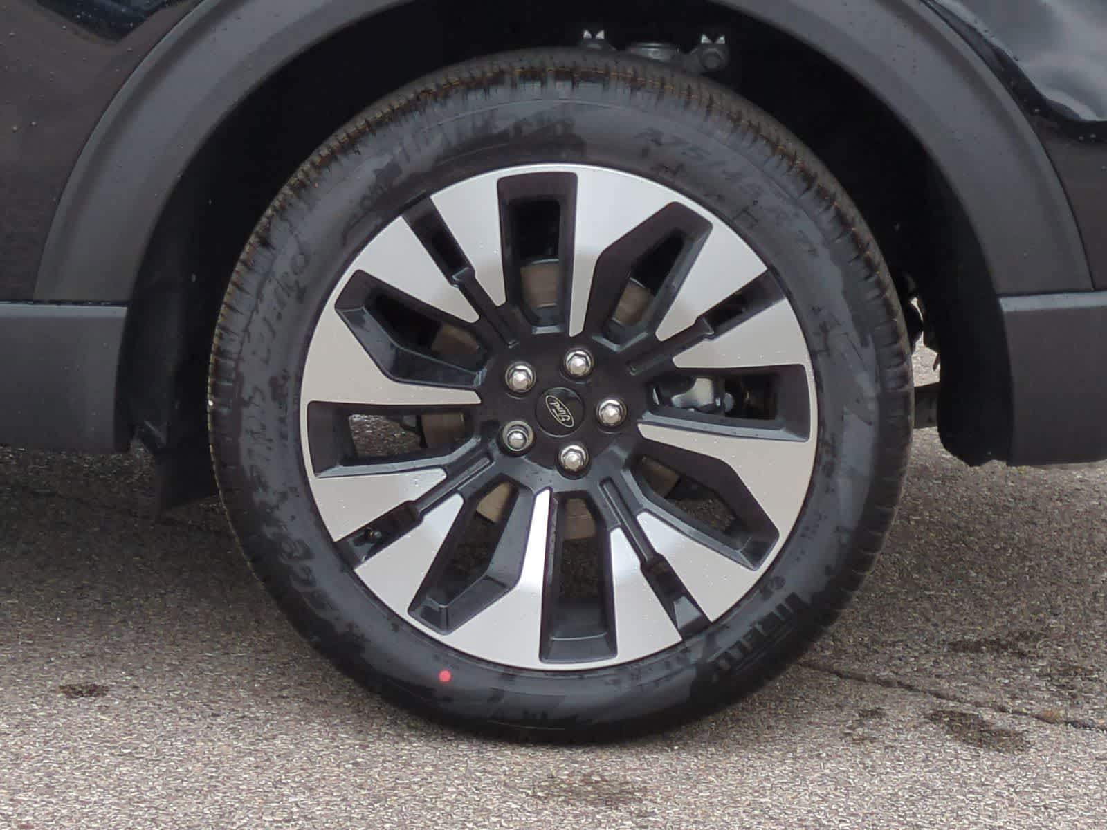 Thumbnail: 2026 Ford Explorer - 14