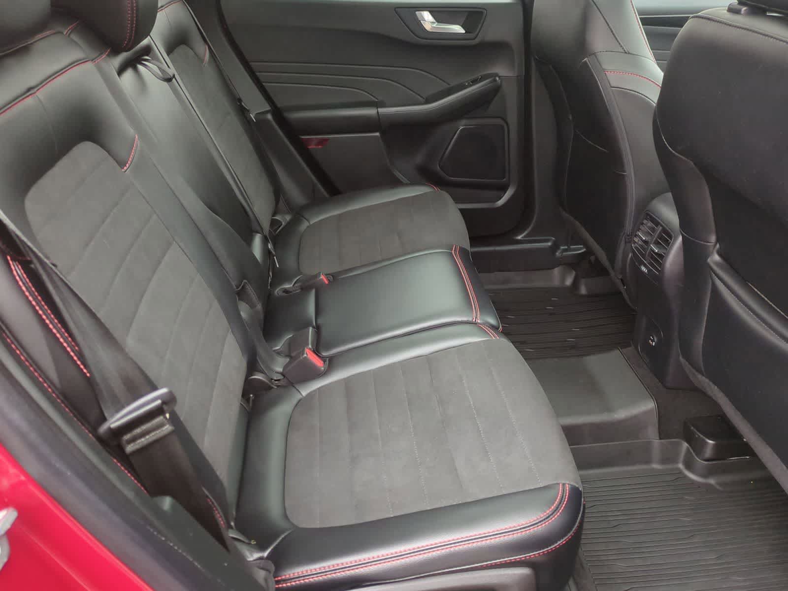 Thumbnail: 2022 Ford Escape - 21