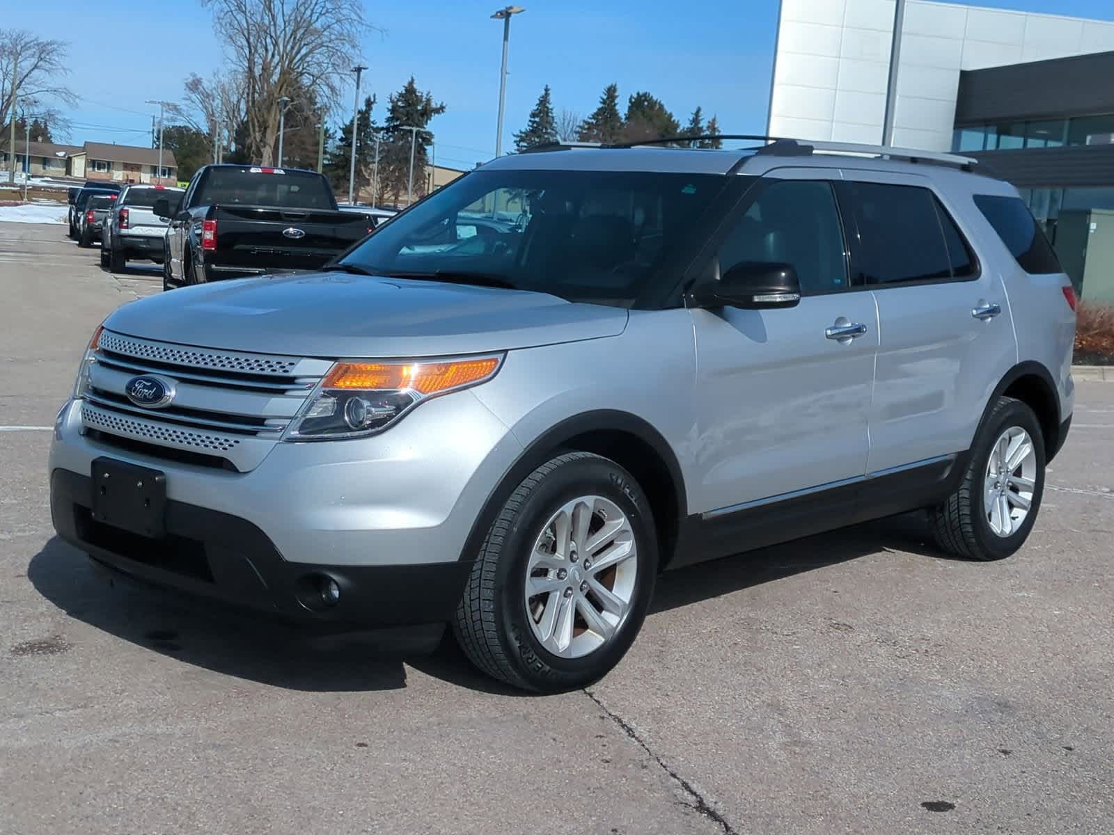Thumbnail: 2014 Ford Explorer - 4