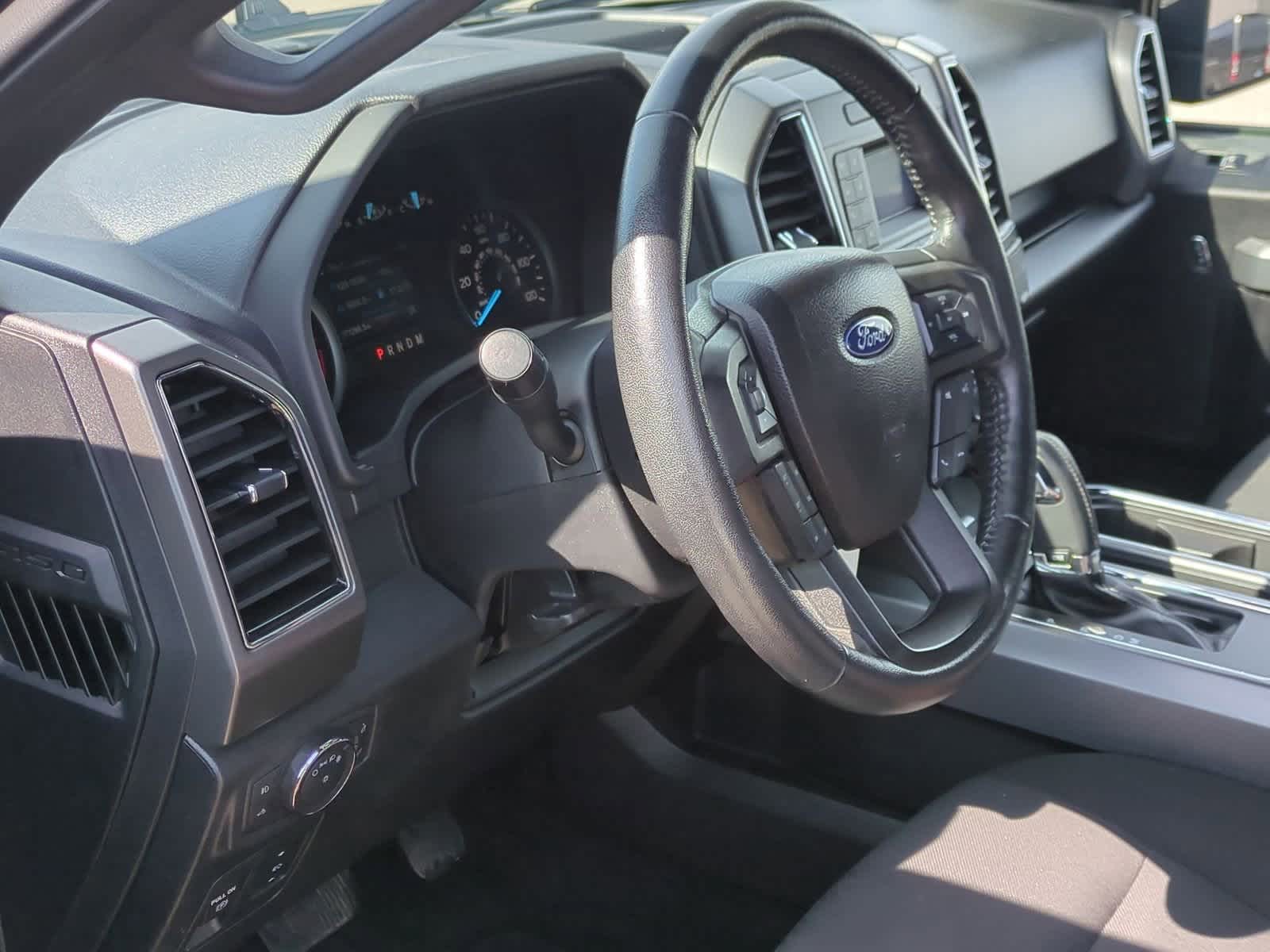 Thumbnail: 2018 Ford F-150 - 10