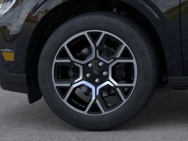 Thumbnail: 2025 Ford Maverick - 20