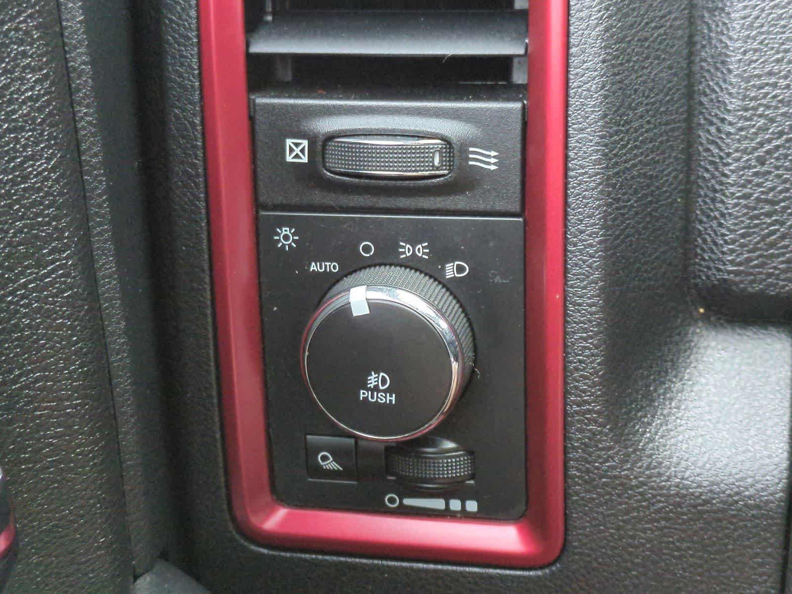 Thumbnail: 2016 RAM 1500 - 27