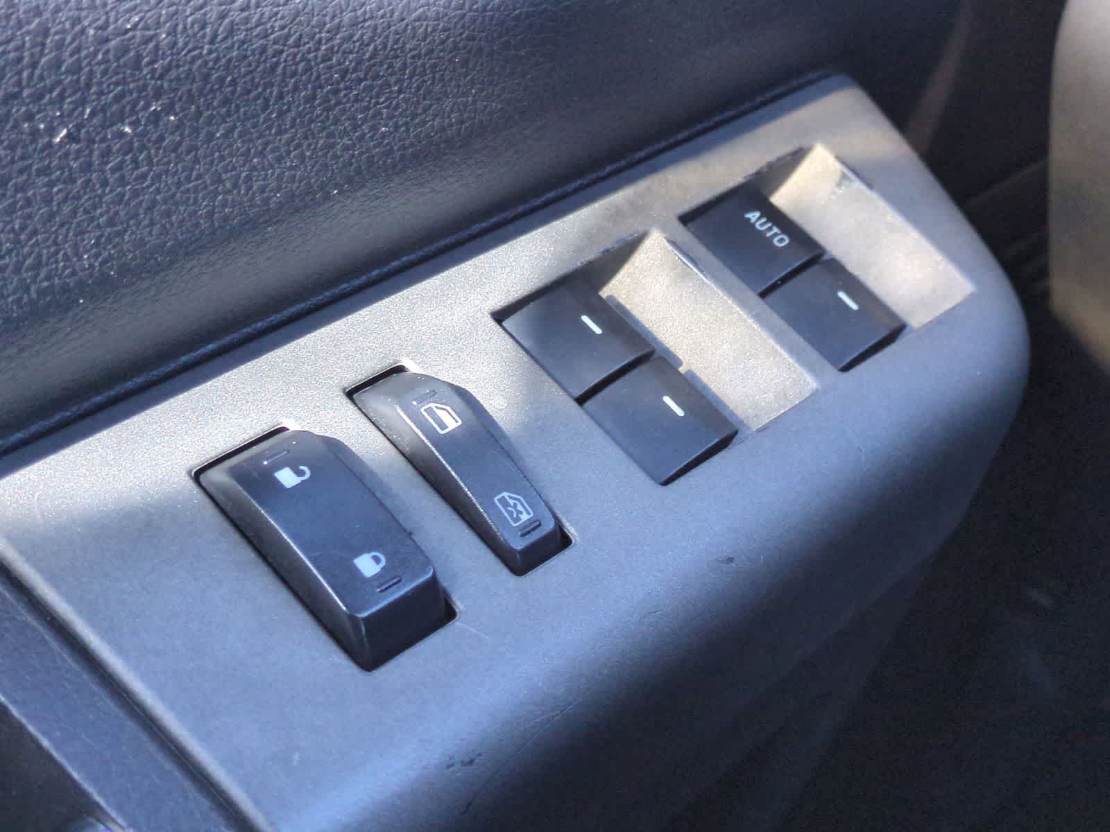 Thumbnail: 2012 Ford Econoline - 28