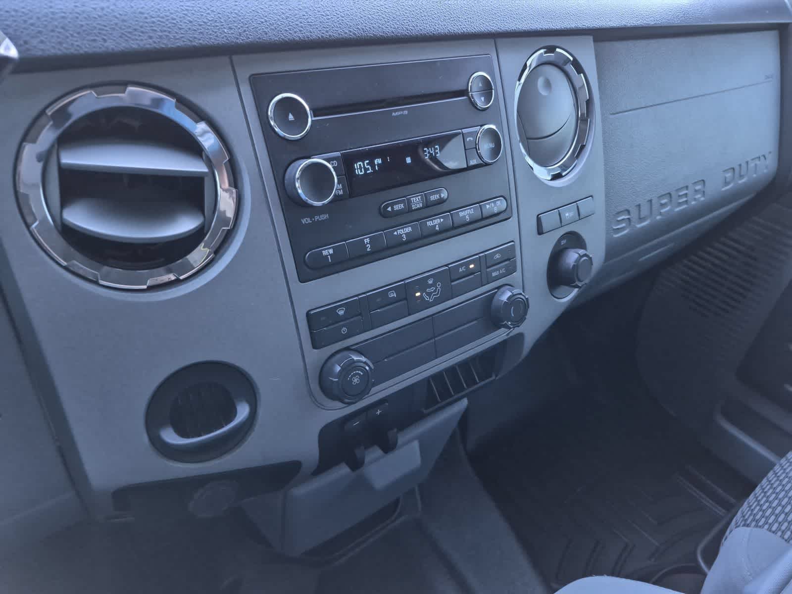 Thumbnail: 2015 Ford Econoline - 27