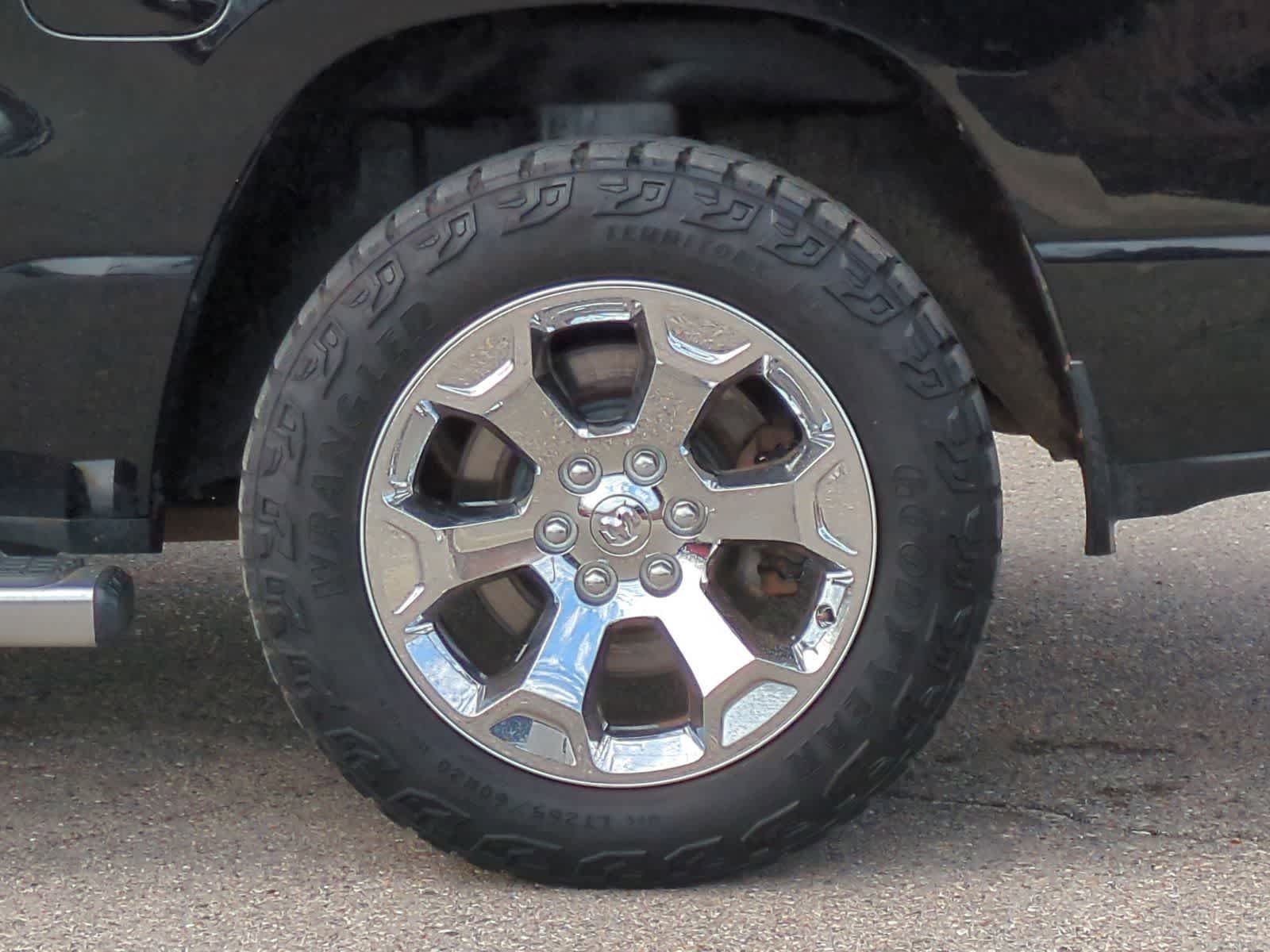 Thumbnail: 2019 RAM 1500 - 14