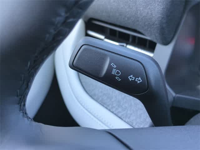 Thumbnail: 2025 Ford Explorer - 28
