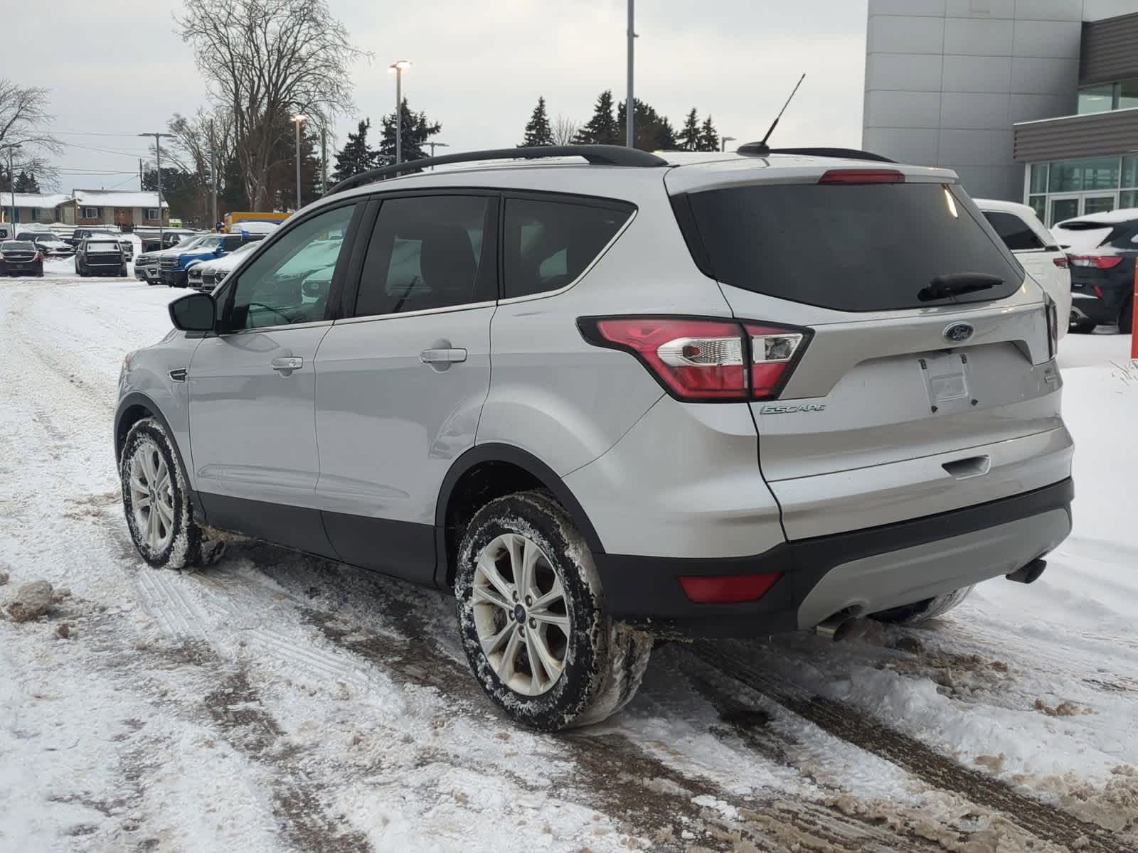 Thumbnail: 2018 Ford Escape - 6