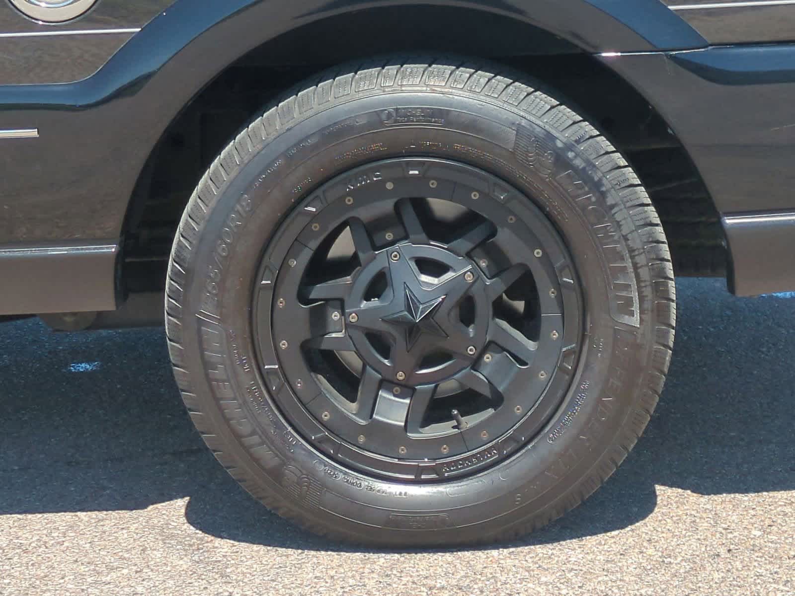 Thumbnail: 2002 Lincoln Blackwood - 14