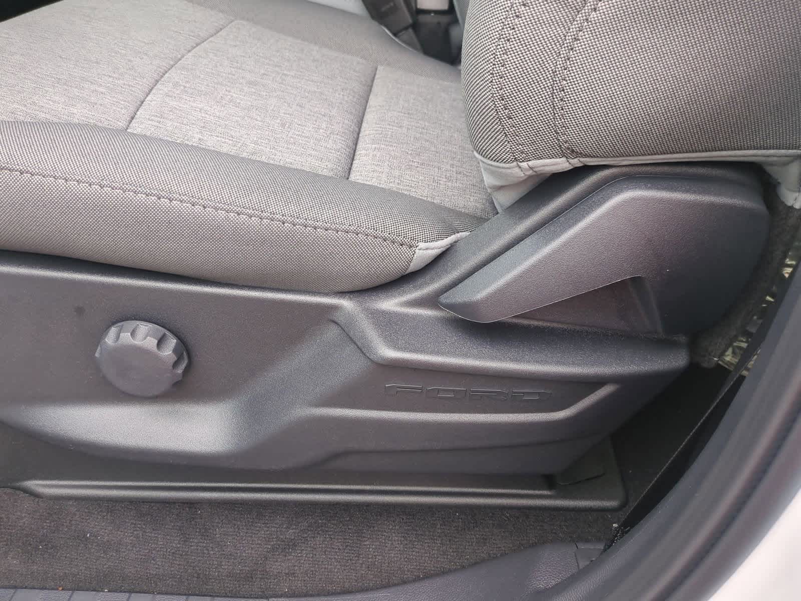 Thumbnail: 2026 Ford Econoline - 17