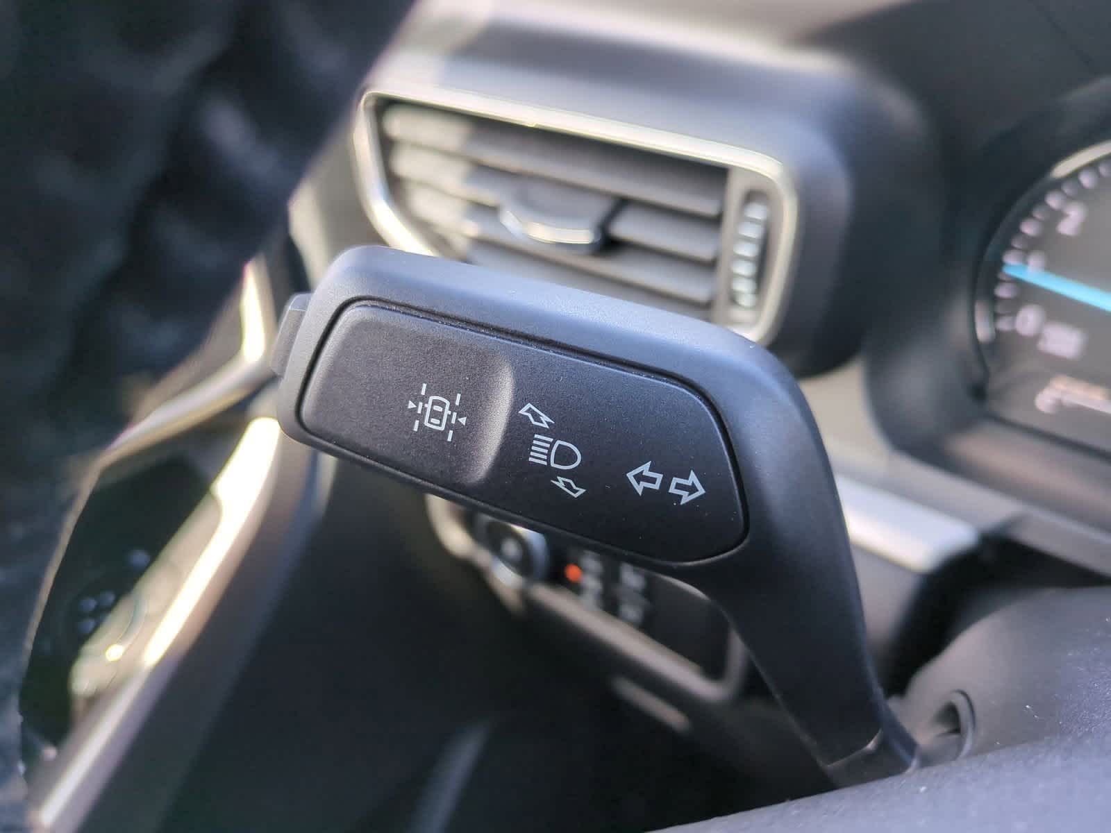 Thumbnail: 2023 Ford Explorer - 30