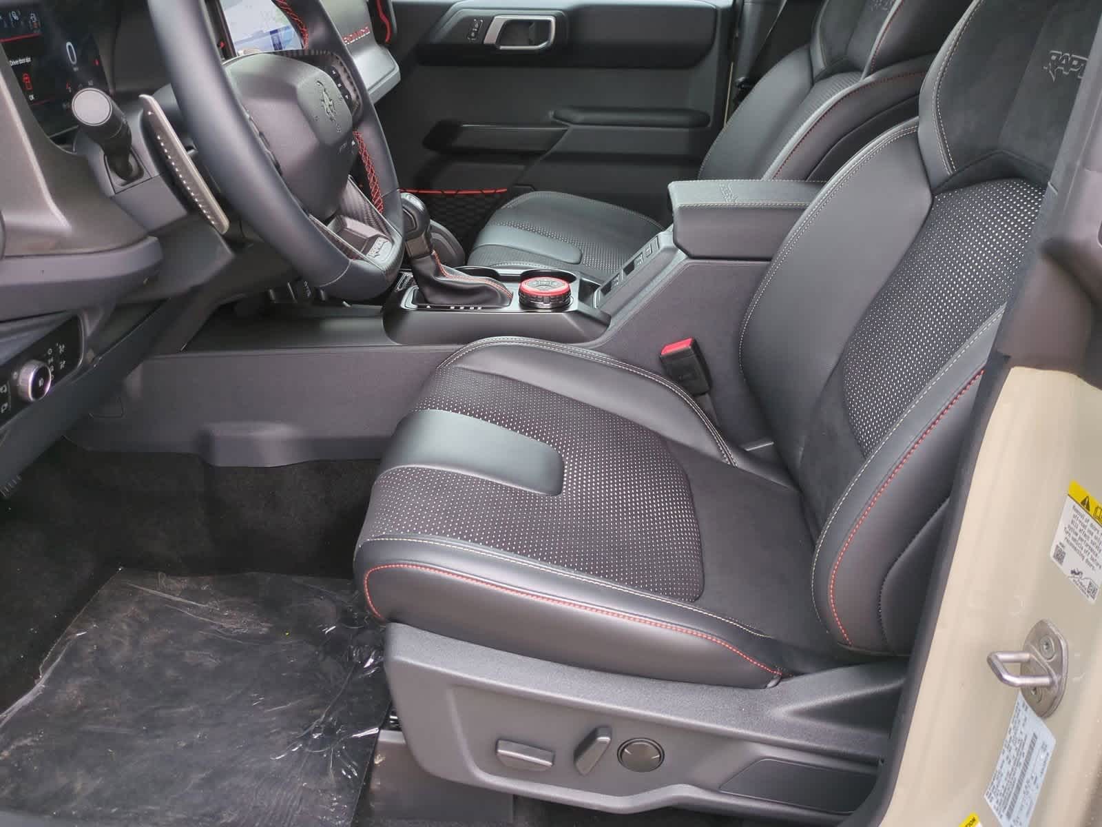 Thumbnail: 2025 Ford Bronco - 16