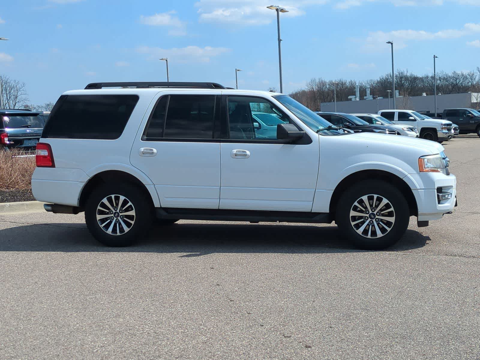 Thumbnail: 2017 Ford Expedition - 9