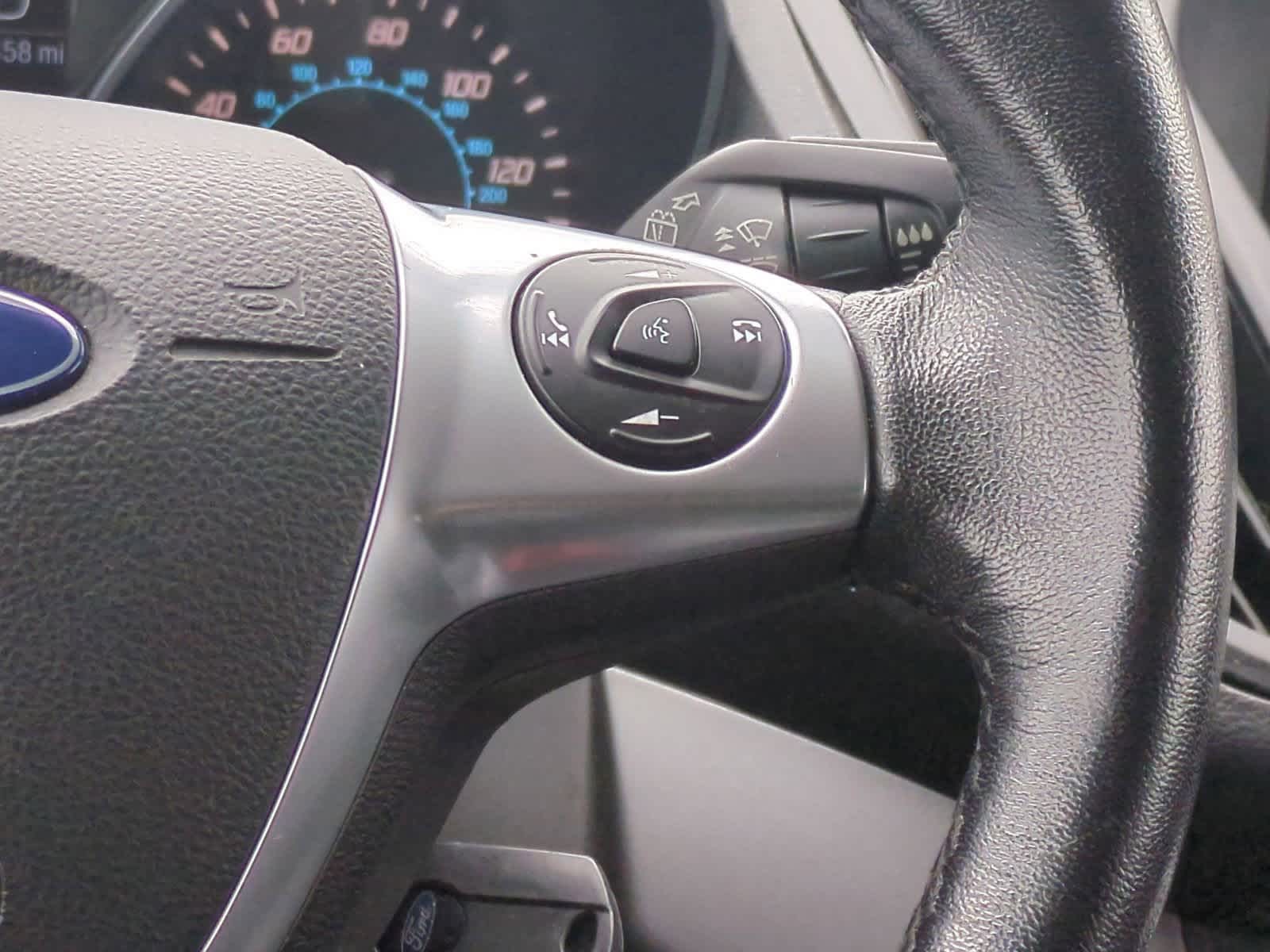 Thumbnail: 2015 Ford Escape - 24