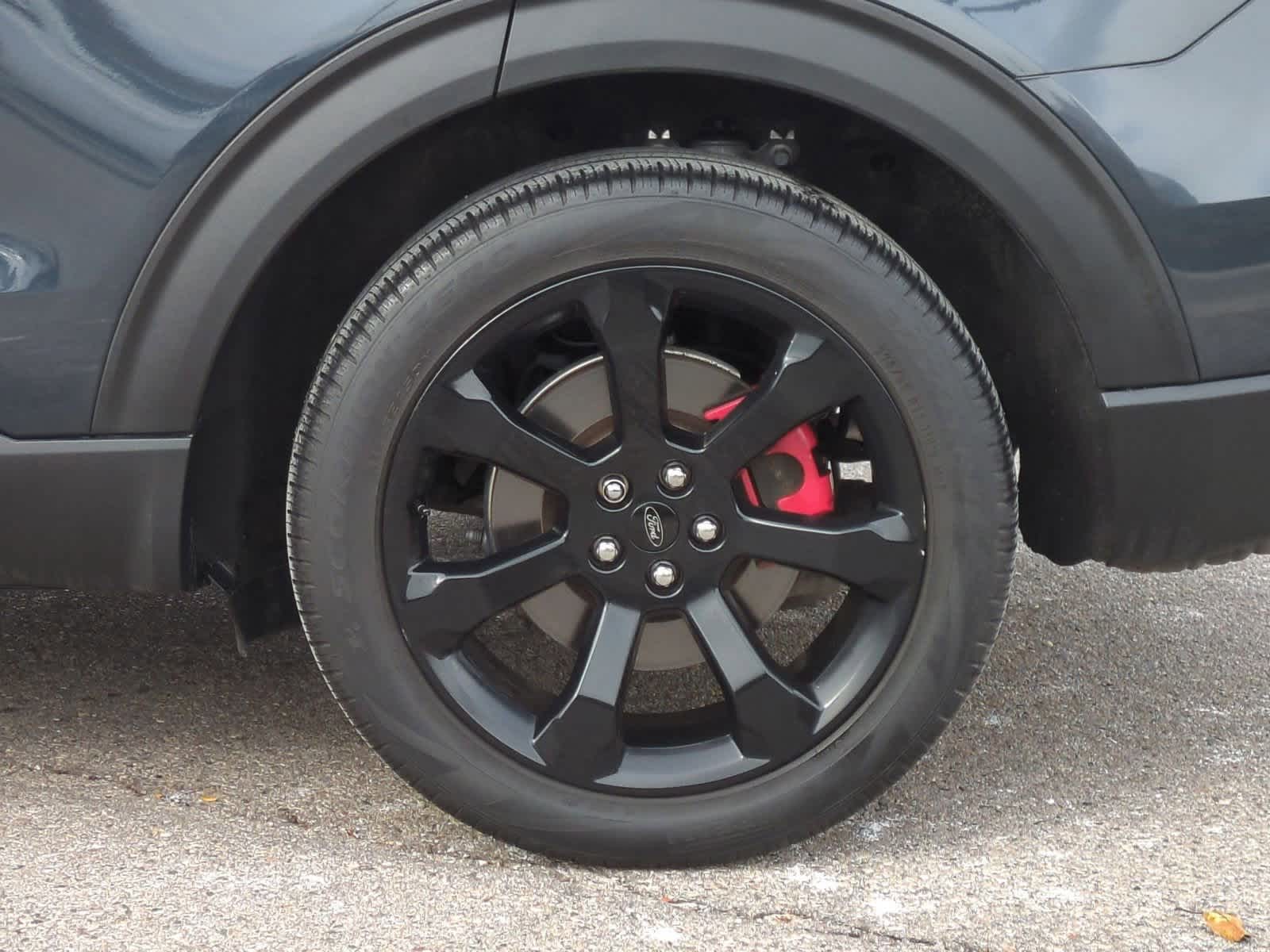 Thumbnail: 2022 Ford Explorer - 14