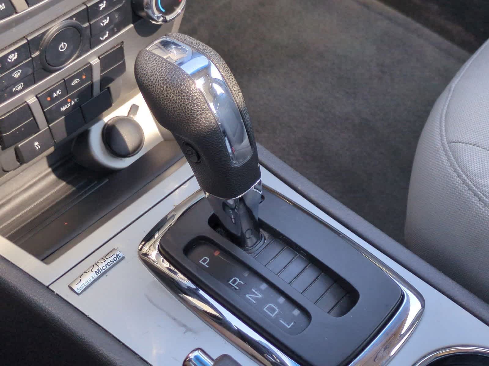 Thumbnail: 2010 Ford Fusion - 31