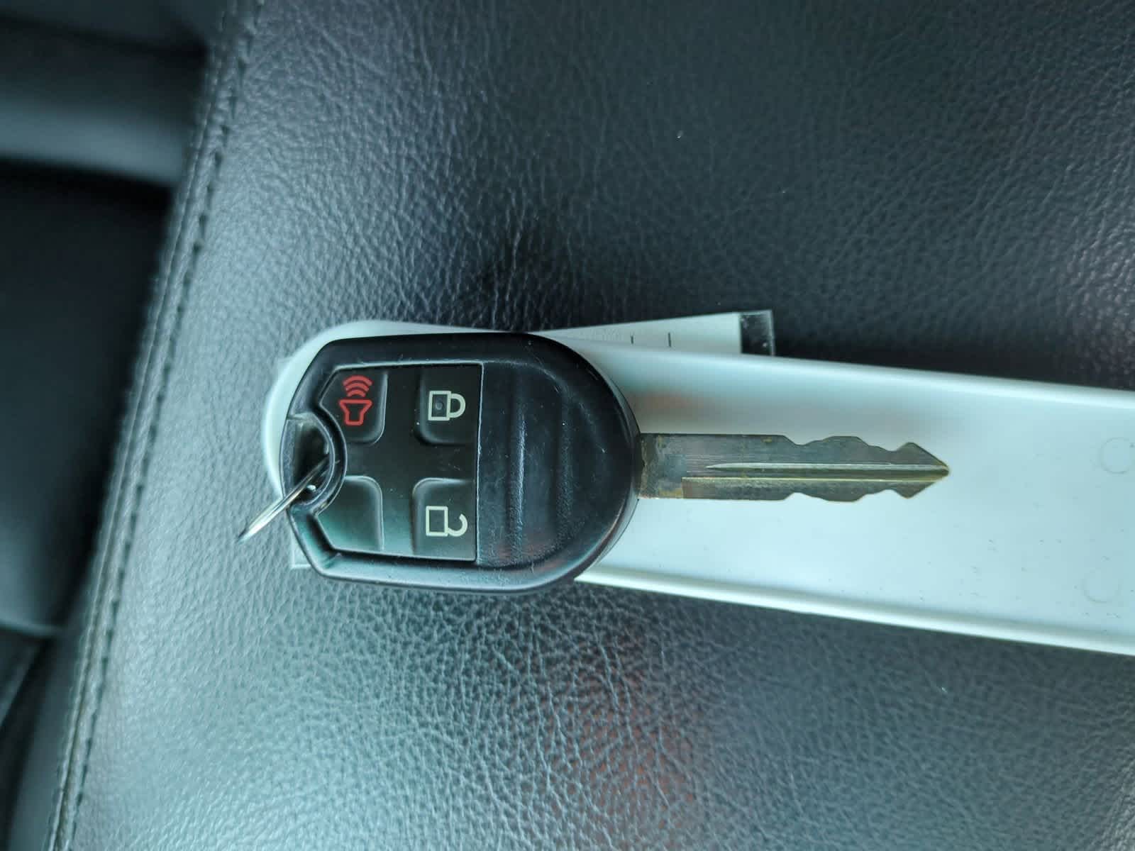 Thumbnail: 2013 Ford Explorer - 35