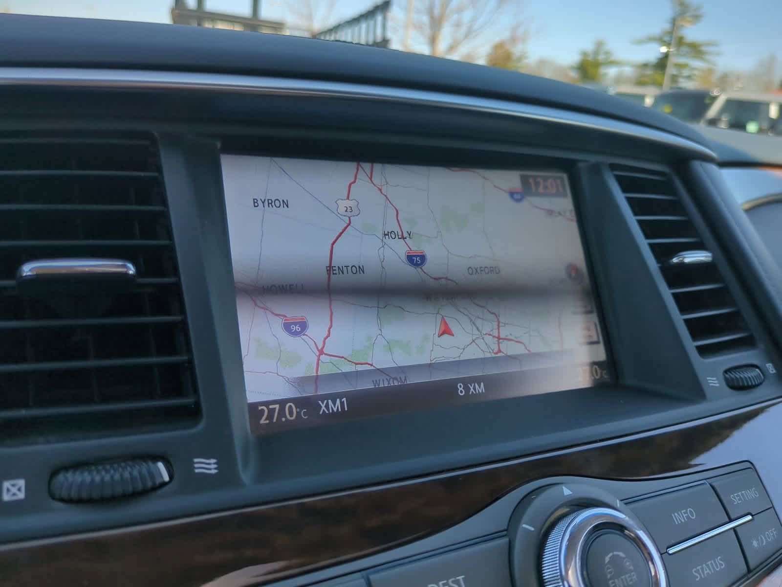 Thumbnail: 2017 Nissan Armada - 30