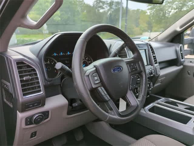 2016 Ford F-150 XLT 10