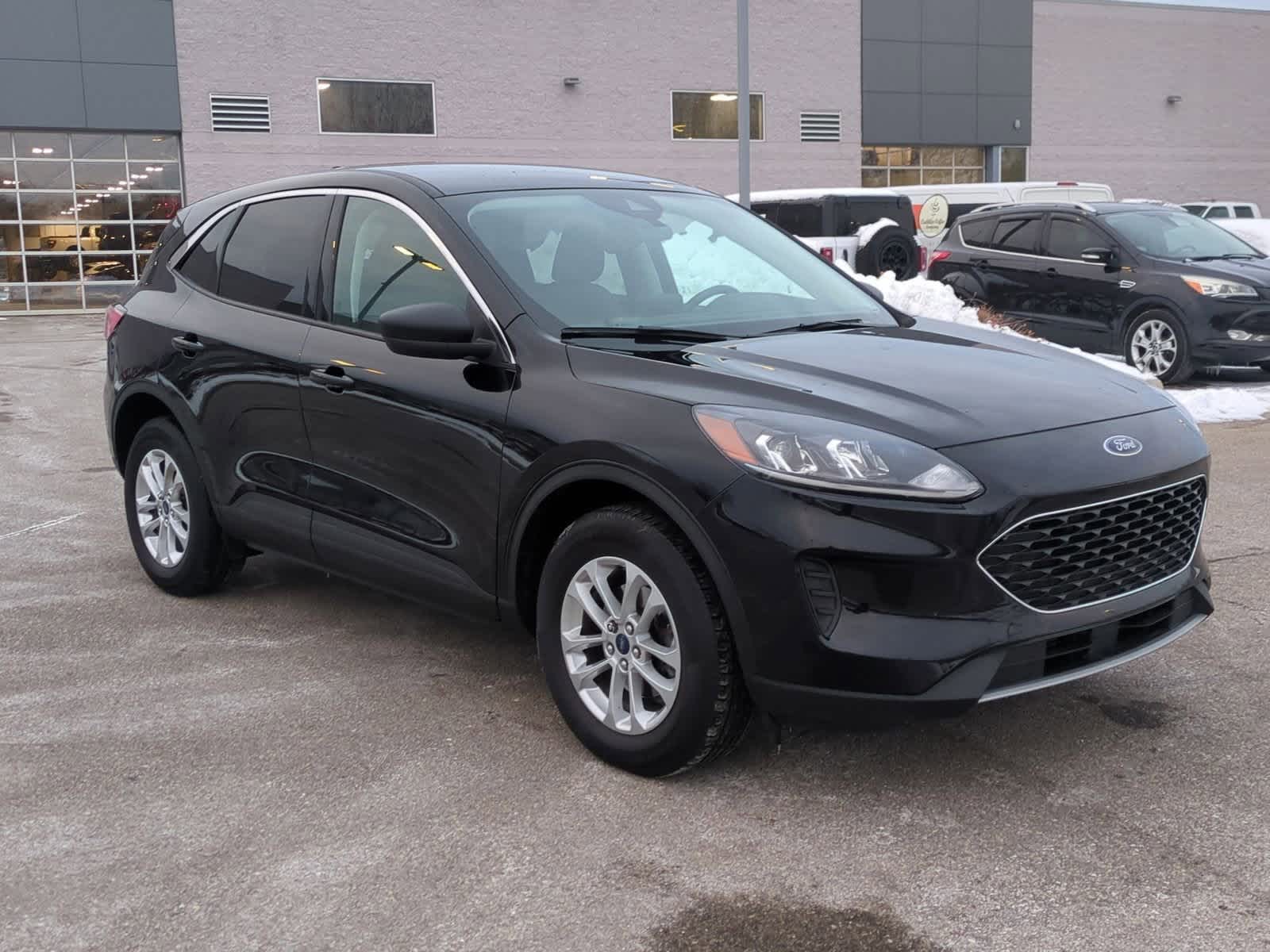 Thumbnail: 2022 Ford Escape - 2