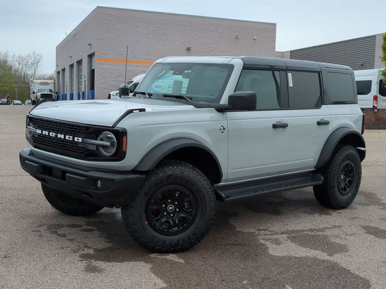 2026 Ford Bronco Outer Banks -
                  Waterford, MI