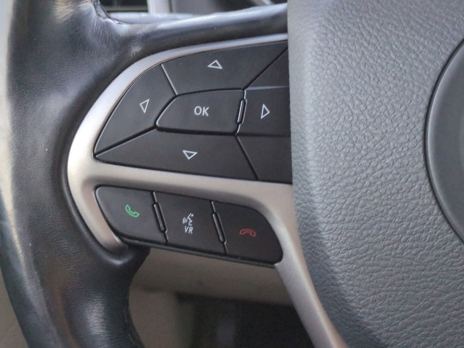 Thumbnail: 2020 Jeep Grand Cherokee - 25