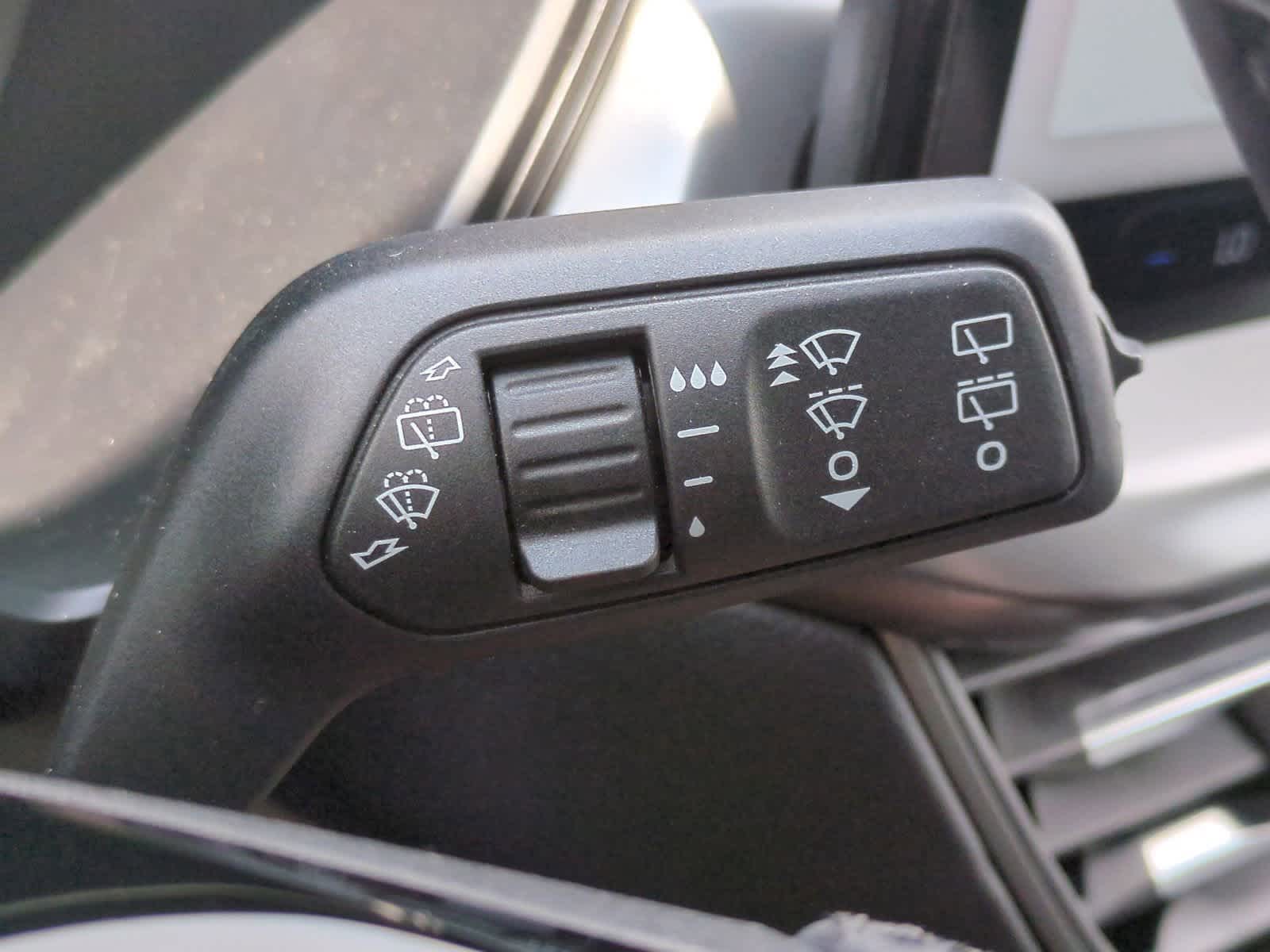 Thumbnail: 2024 Ford Escape - 25