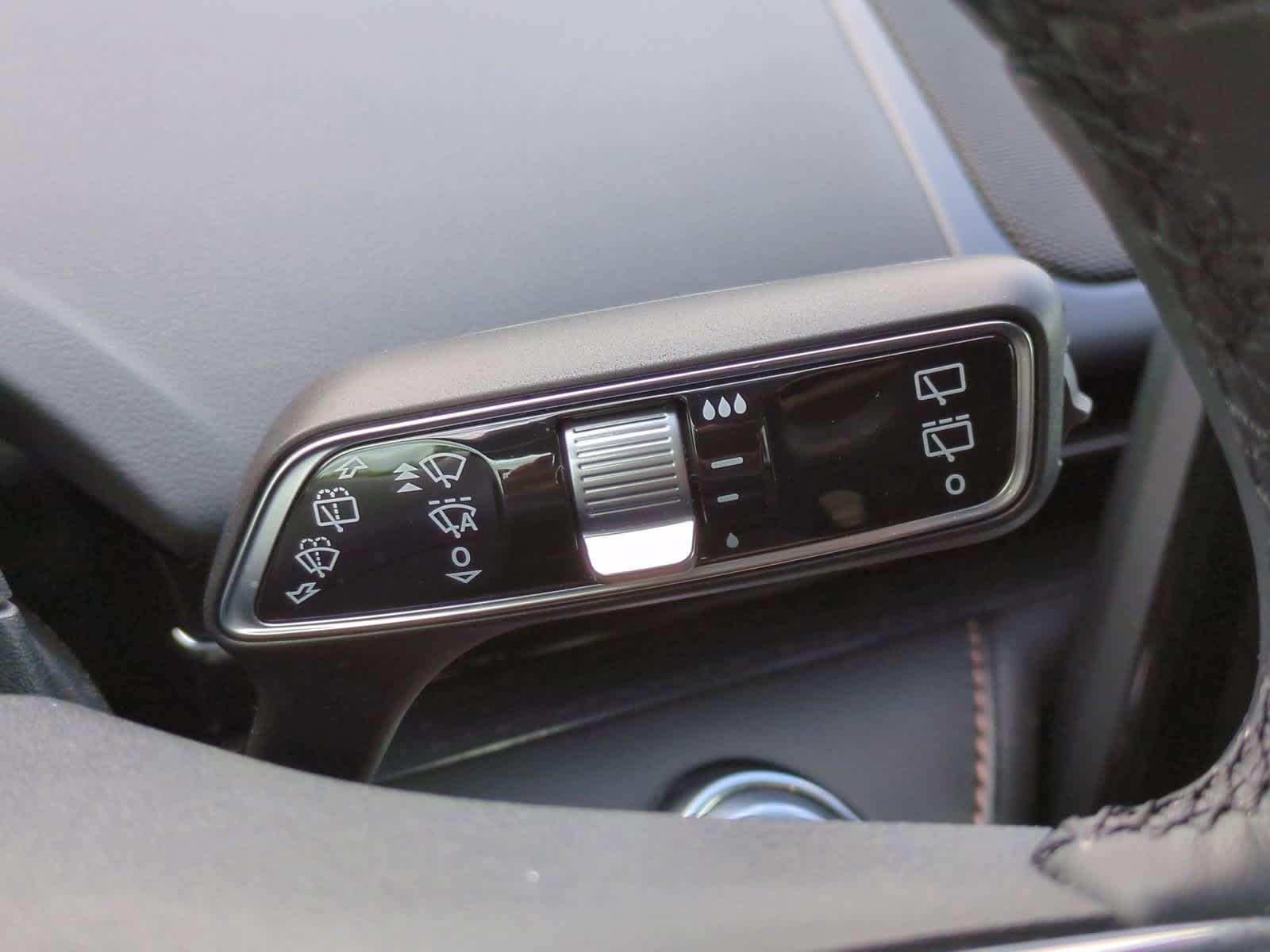 Thumbnail: 2024 Lincoln Nautilus - 27