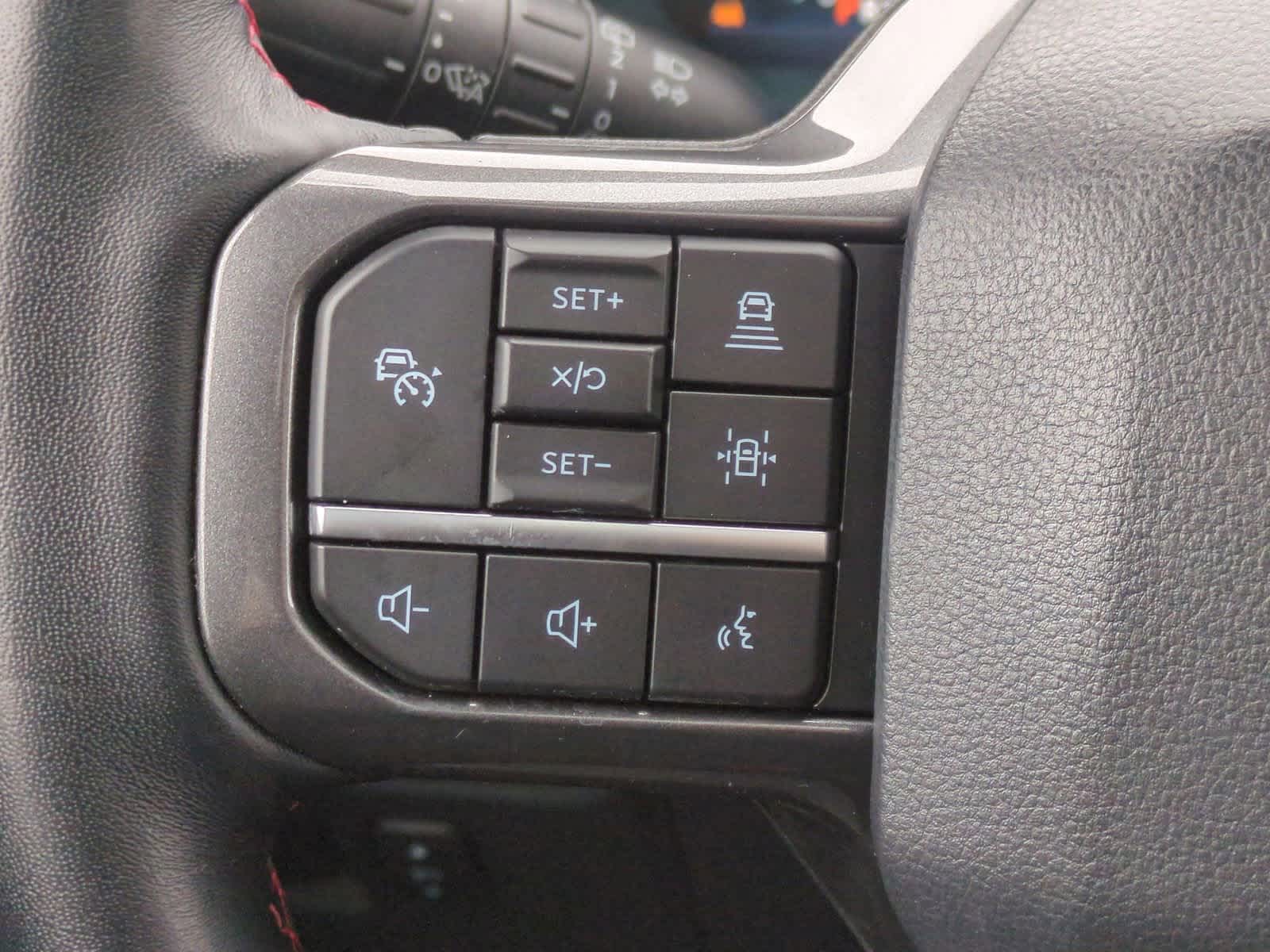 Thumbnail: 2023 Ford Expedition - 27