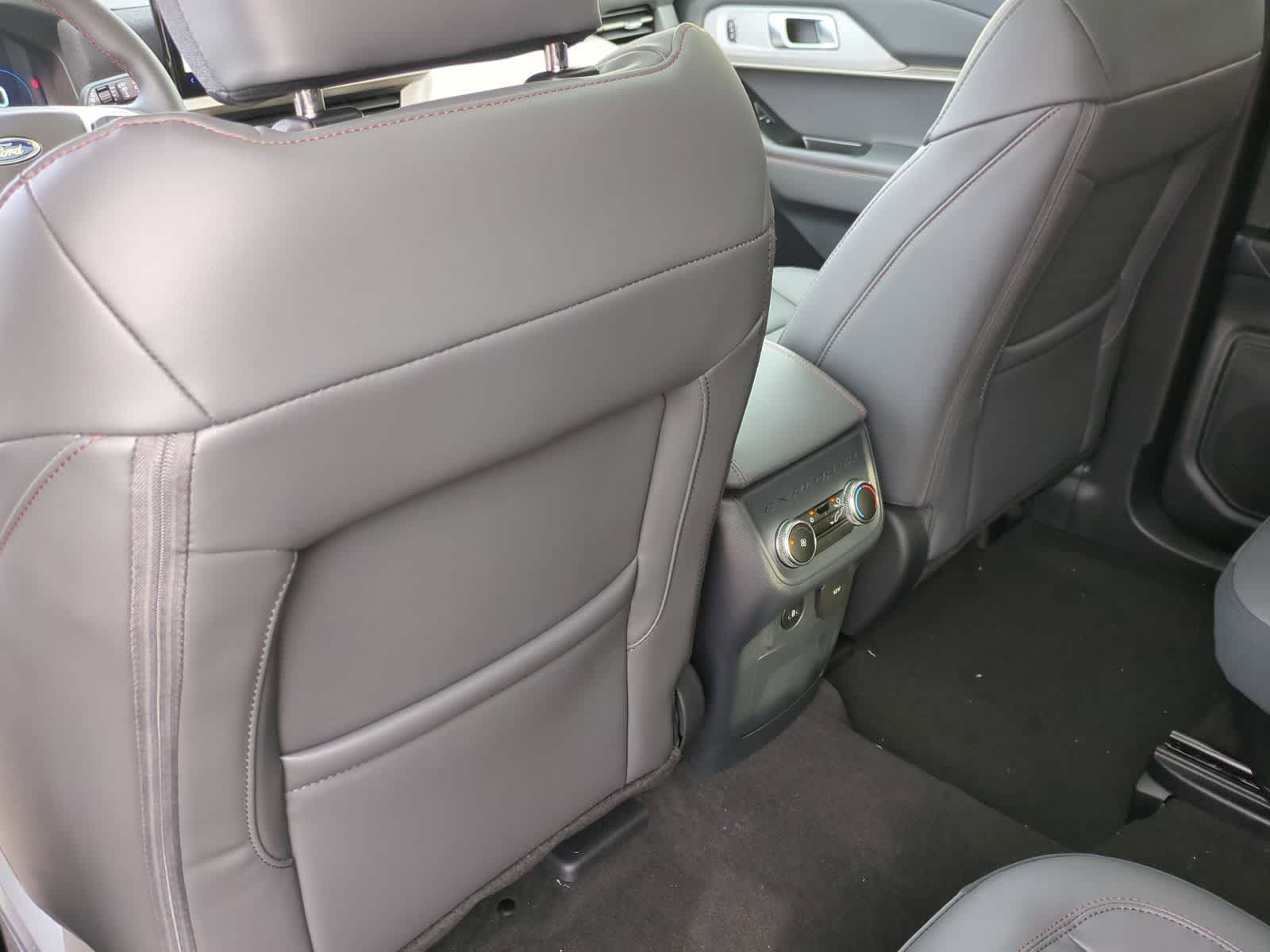 Thumbnail: 2026 Ford Explorer - 18