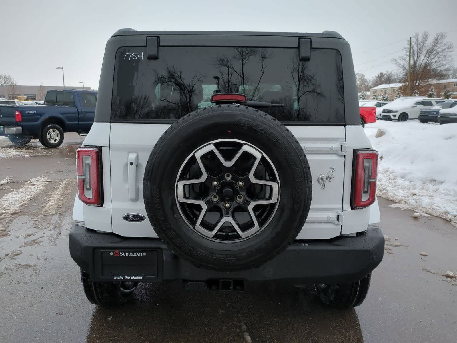 Thumbnail: 2023 Ford Bronco - 4