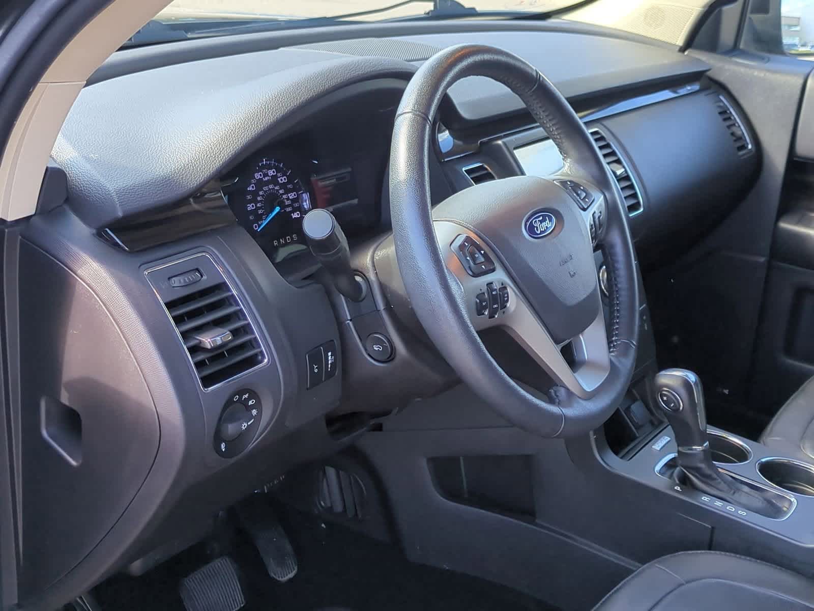 Thumbnail: 2019 Ford Flex - 10