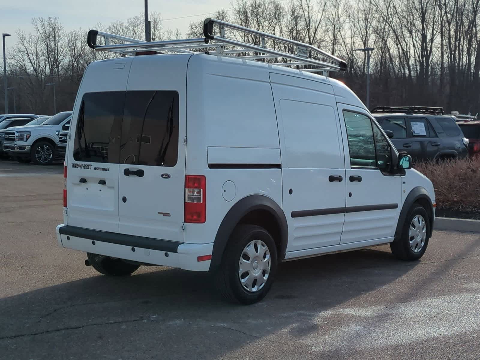 Thumbnail: 2011 Ford Transit Series - 8