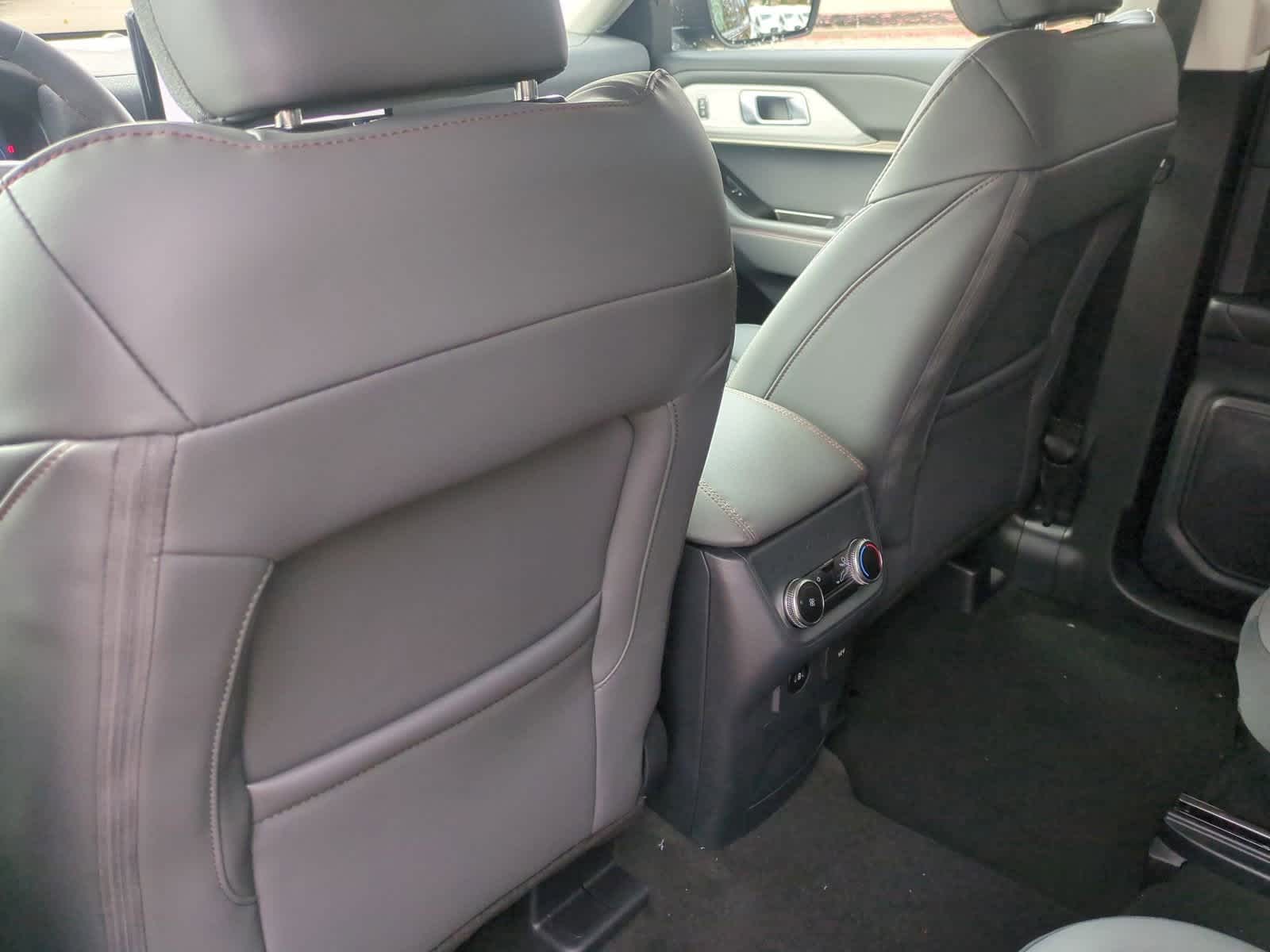 Thumbnail: 2026 Ford Explorer - 18