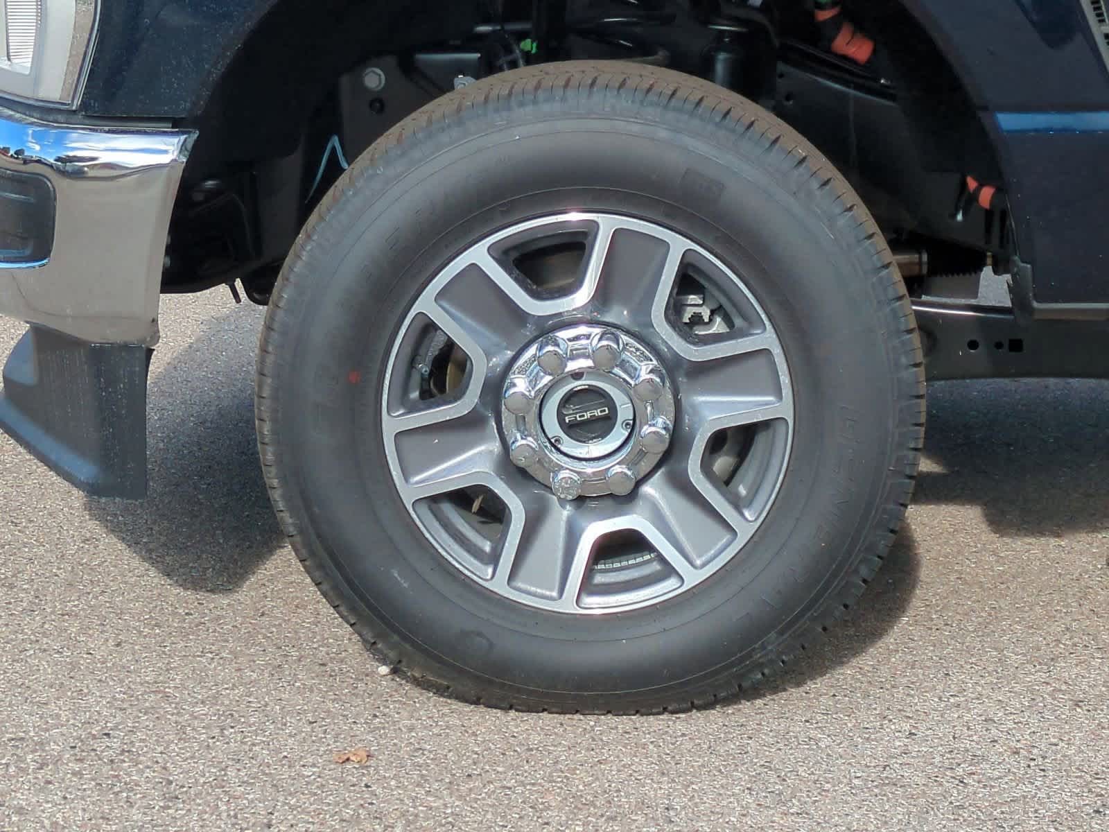 Thumbnail: 2025 Ford Econoline - 14