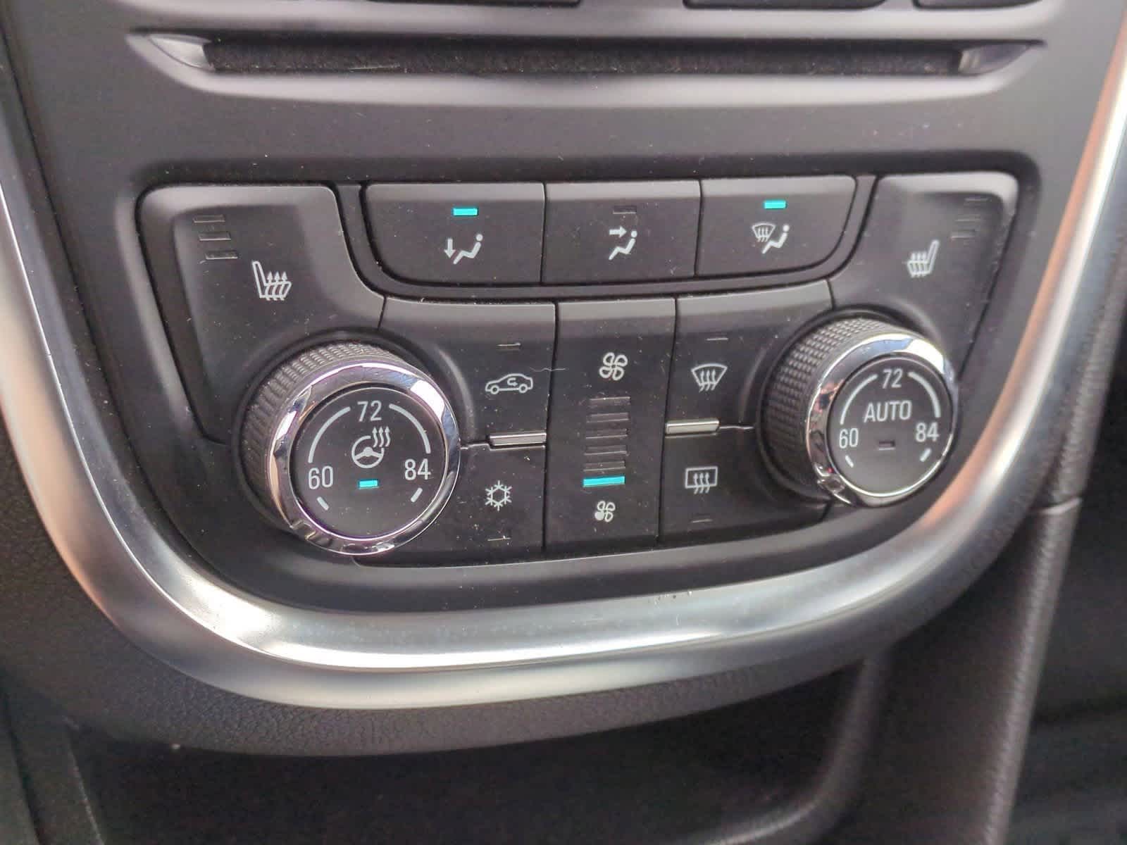 Thumbnail: 2016 Buick Encore - 28