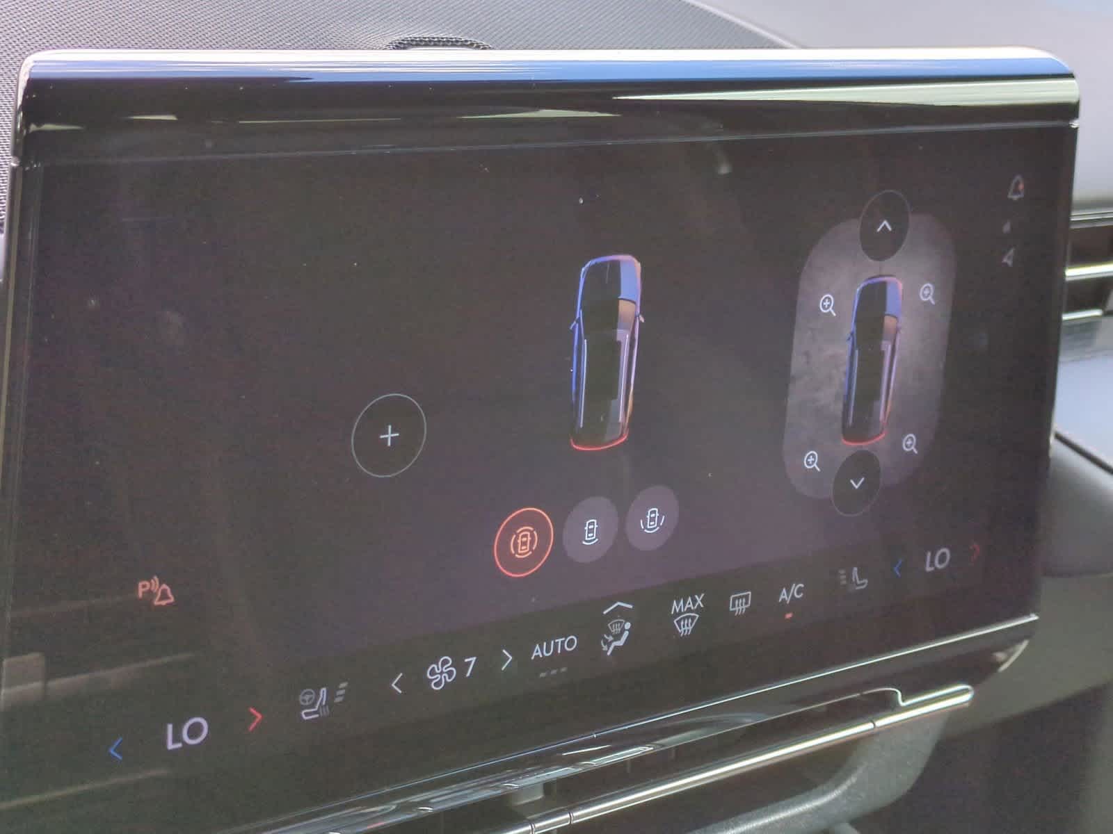 Thumbnail: 2024 Lincoln Nautilus - 31