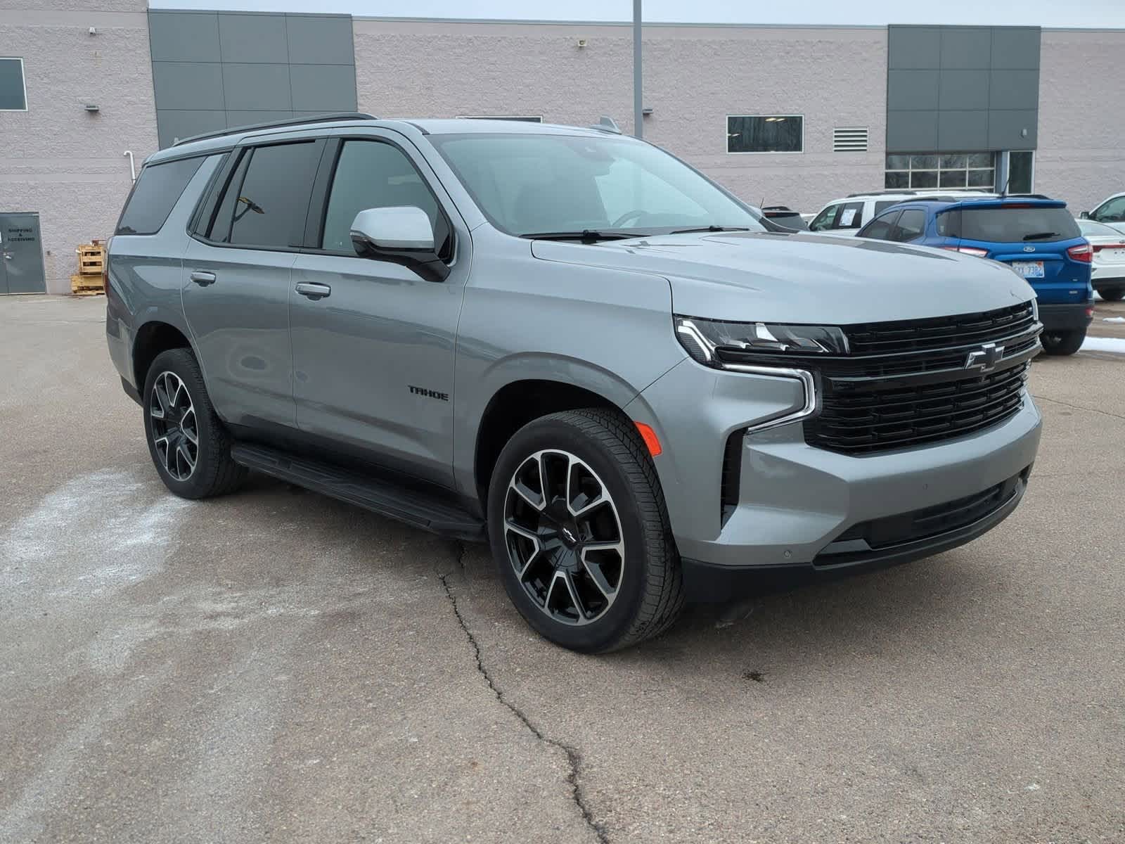 Thumbnail: 2024 Chevrolet Tahoe - 2