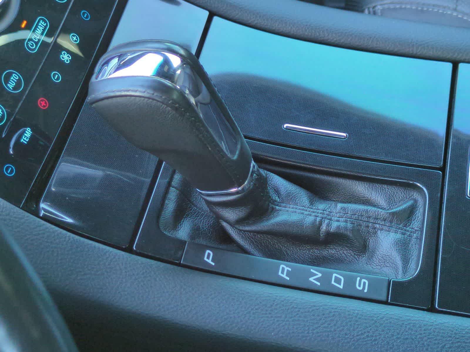 Thumbnail: 2015 Ford Taurus - 34