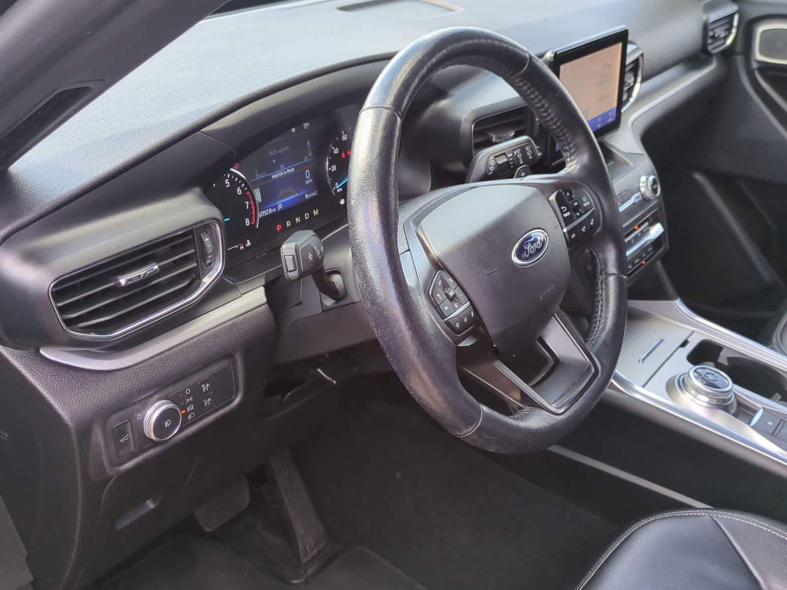 Thumbnail: 2020 Ford Explorer - 10