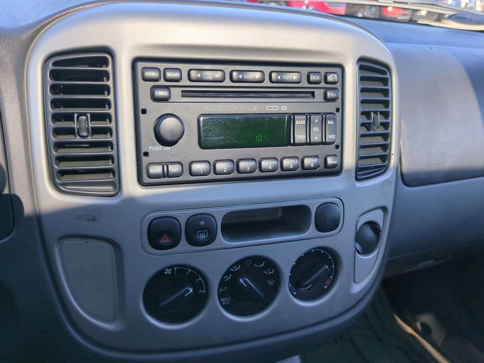Thumbnail: 2006 Ford Escape - 29