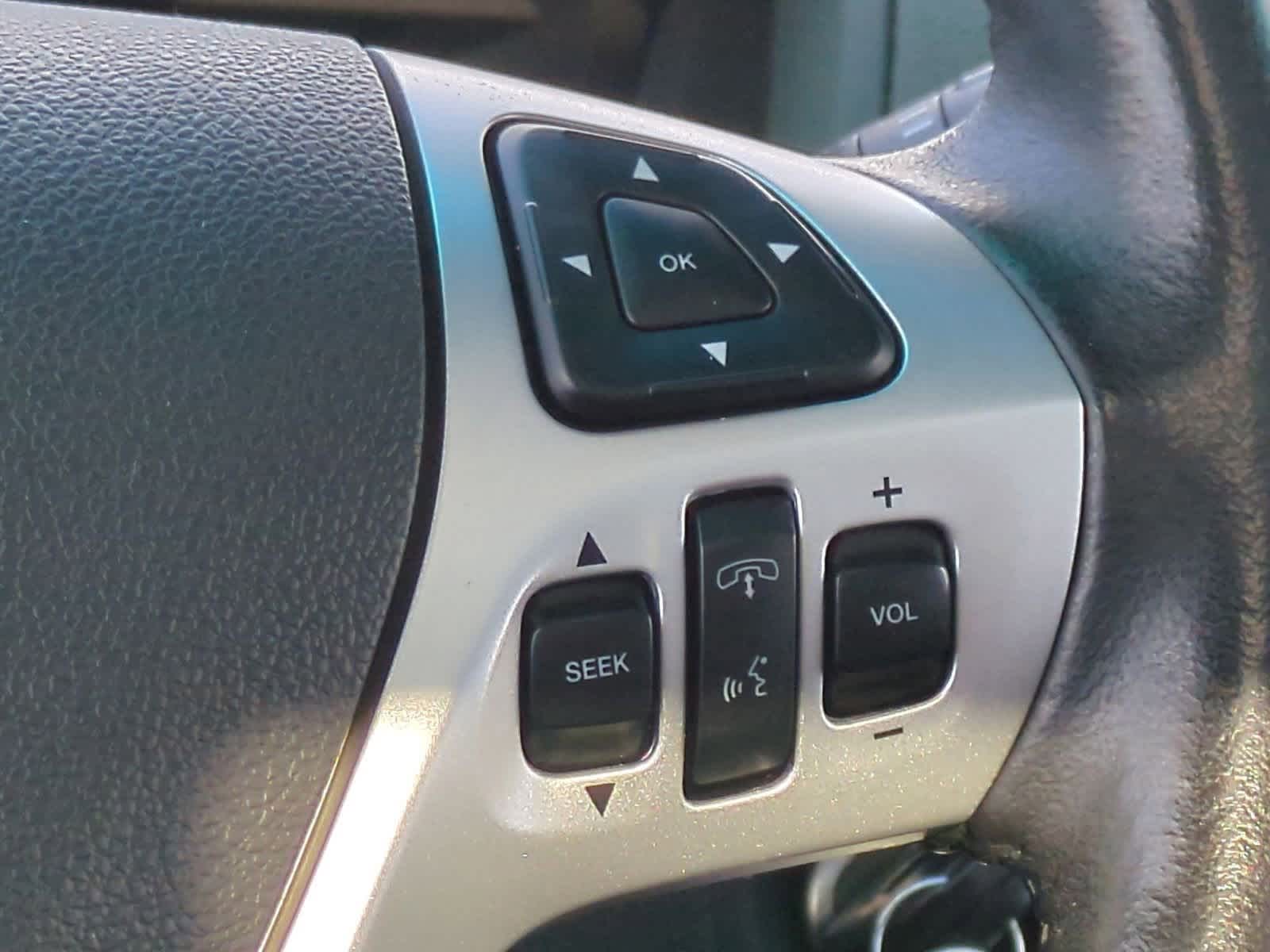 Thumbnail: 2012 Ford Explorer - 27