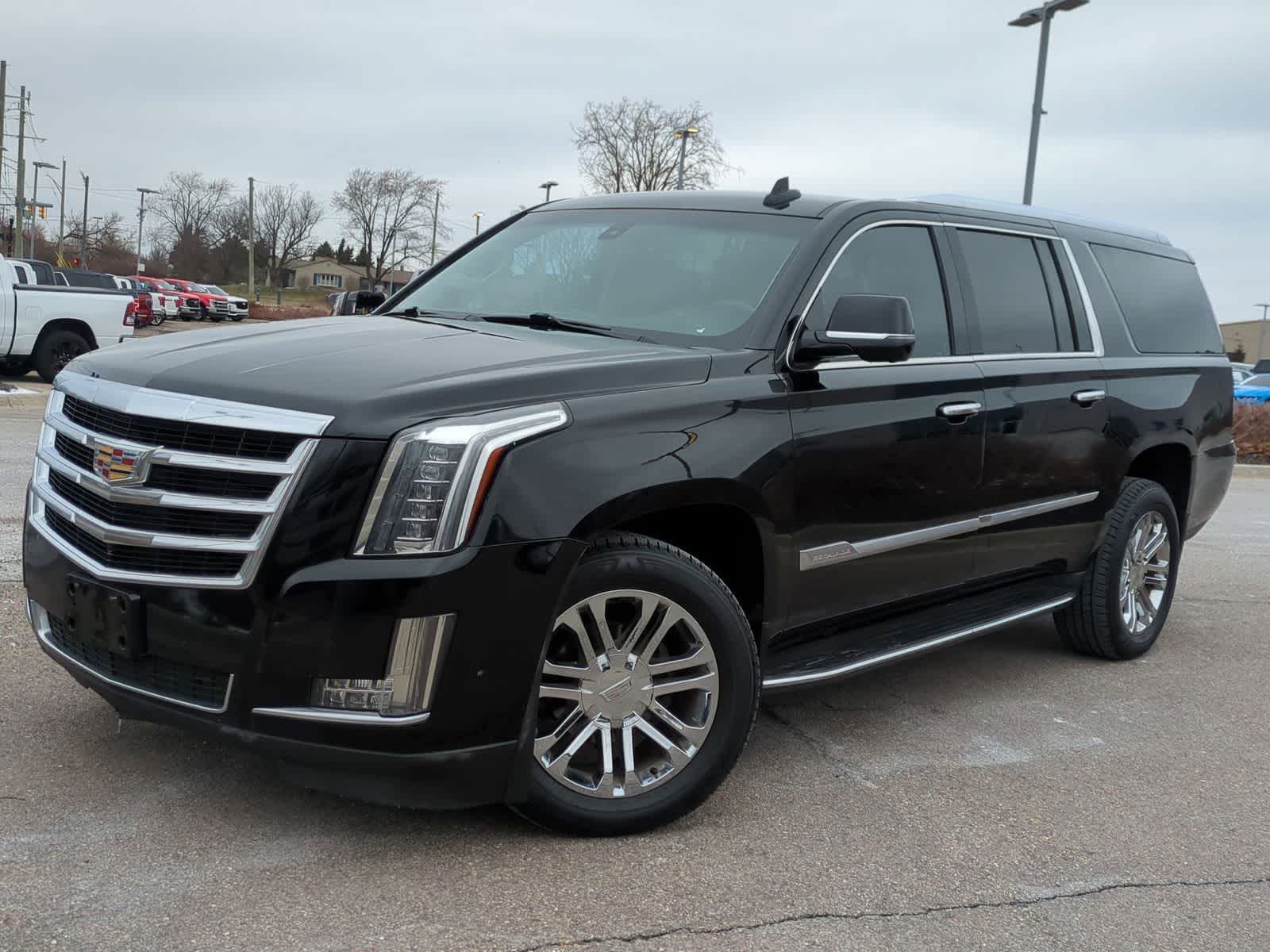 2020 Cadillac Escalade ESV -
                  Waterford, MI